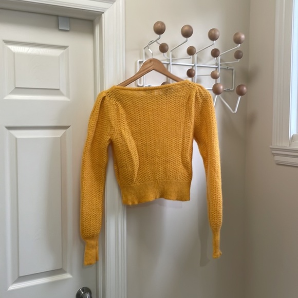Aritizia wilfred - yellow alpaca sweater - small - Picture 2 of 10